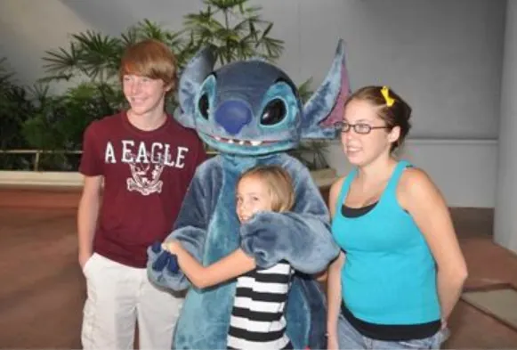 Stitch in Epcot 2012