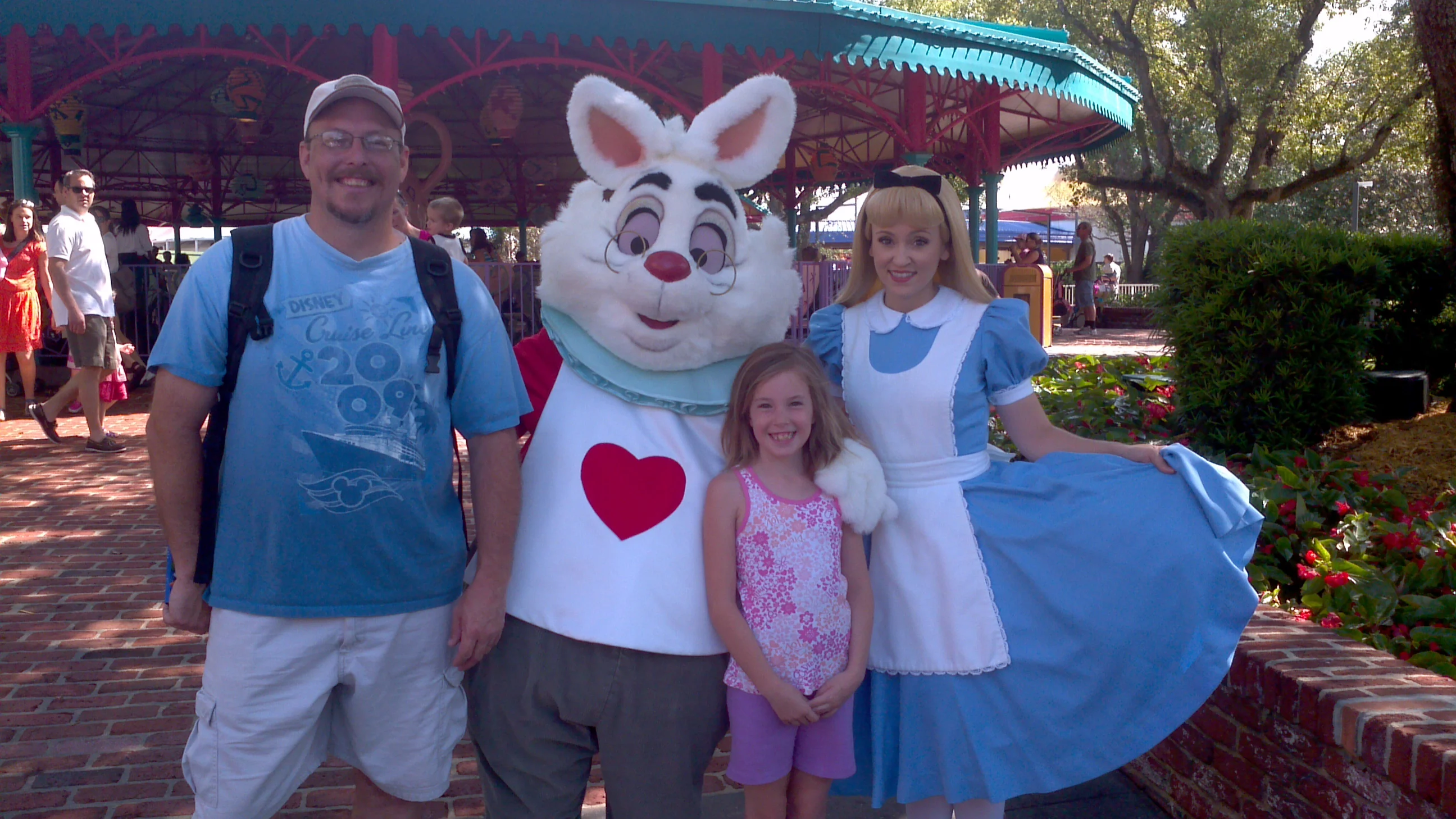 Alice and Rabbit - MK 2012