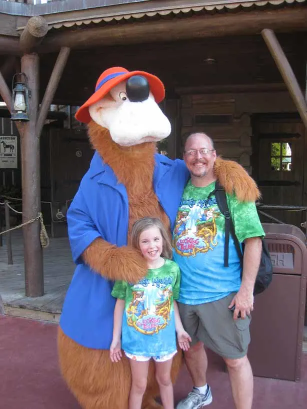 Brer Bear at Frontierland Hoedown 2012