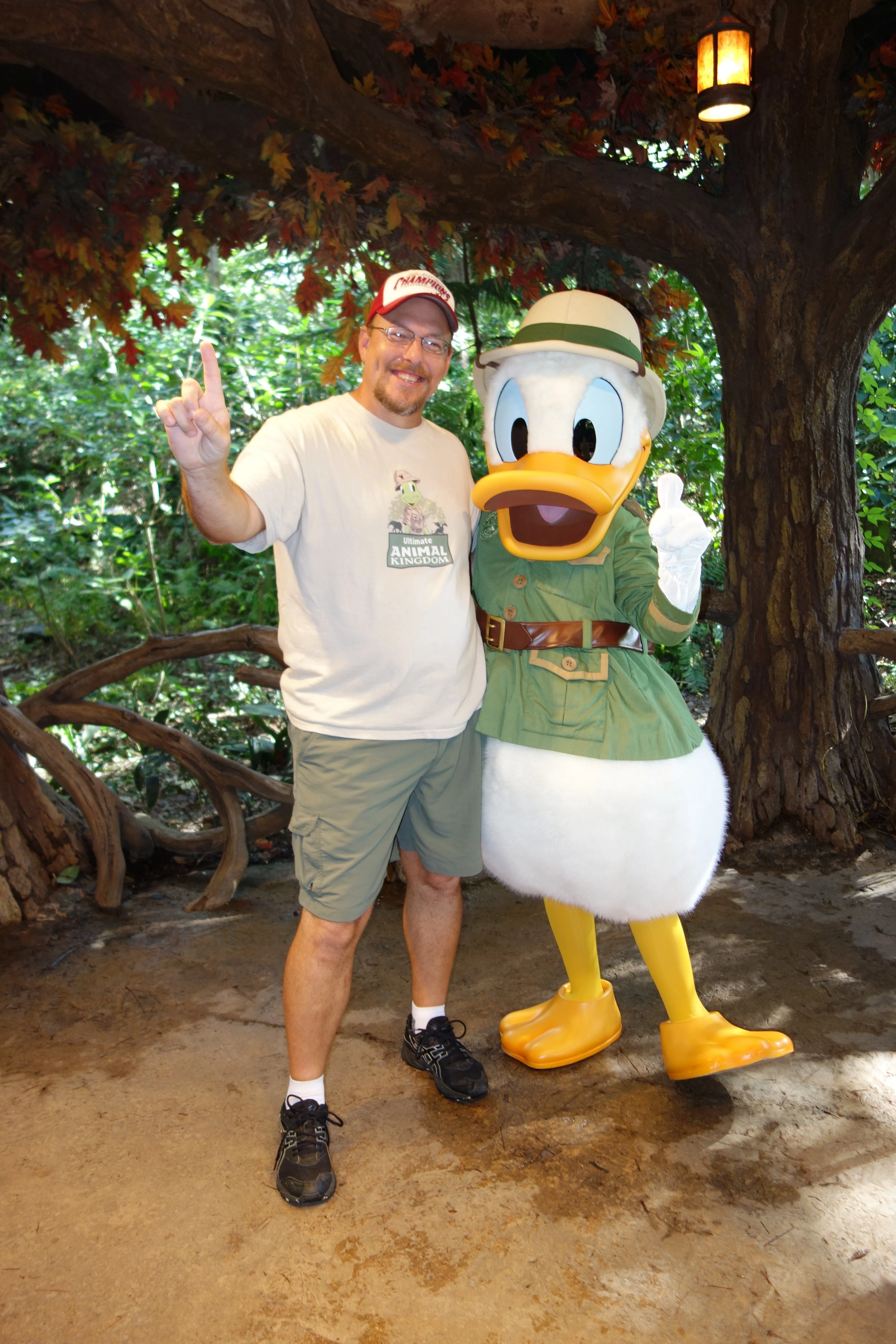 Donald Duck Animal Kingdom 2012