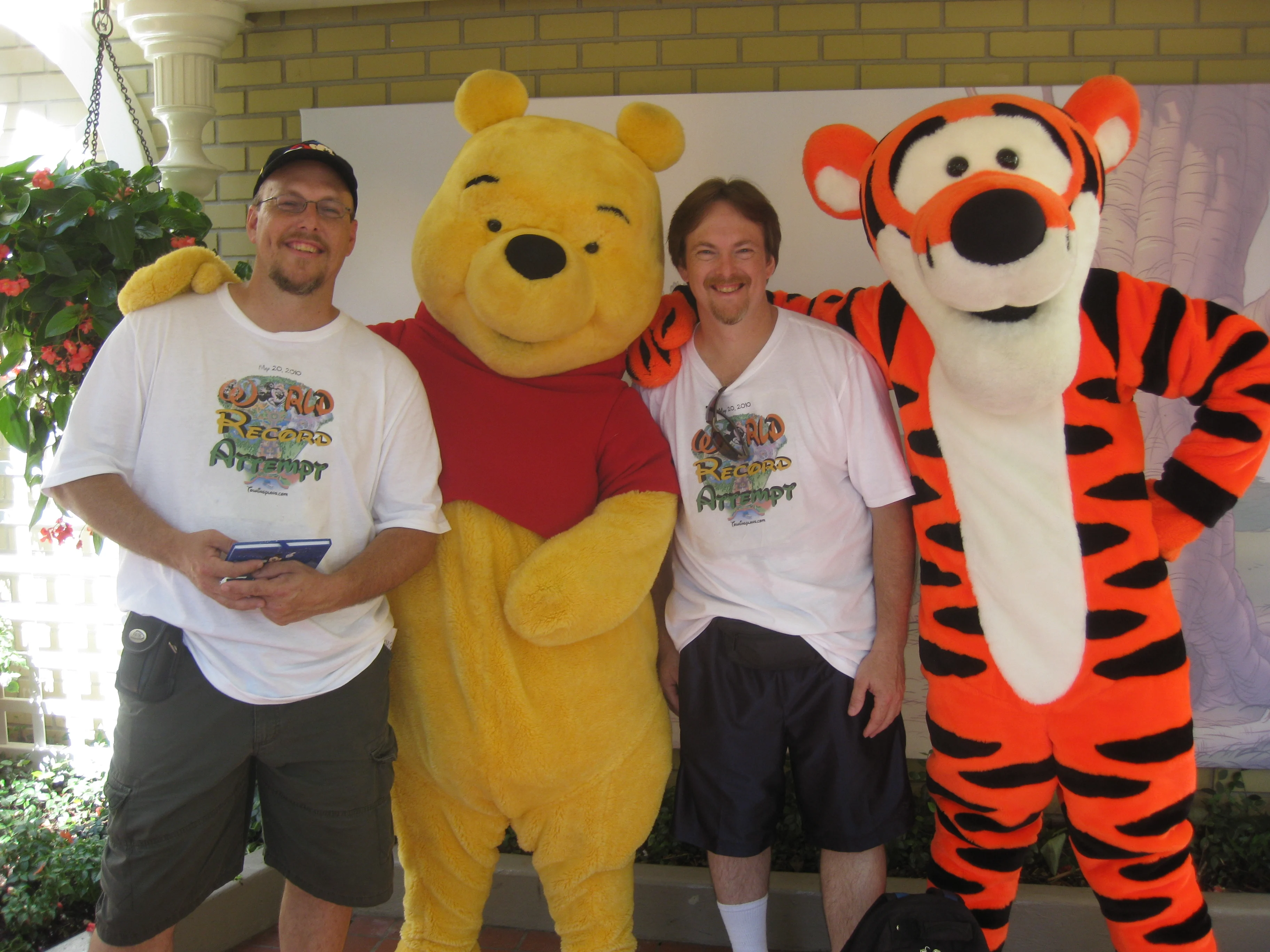 Tigger and Pooh City Hall Magic Kingdom 2010