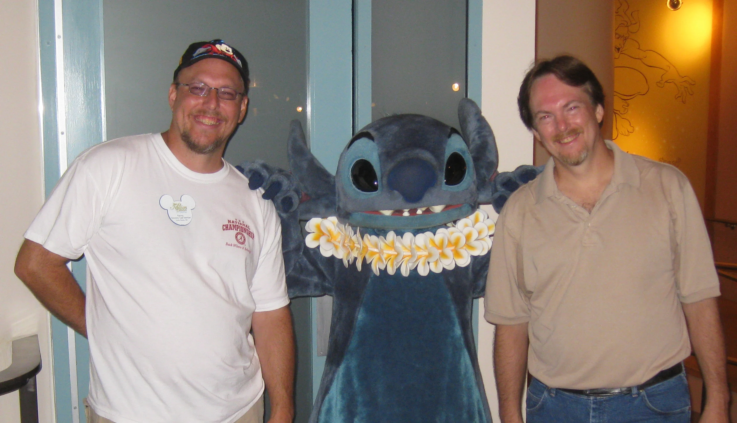 Stitch - Hollywood Studios 2010 - Character Palooza