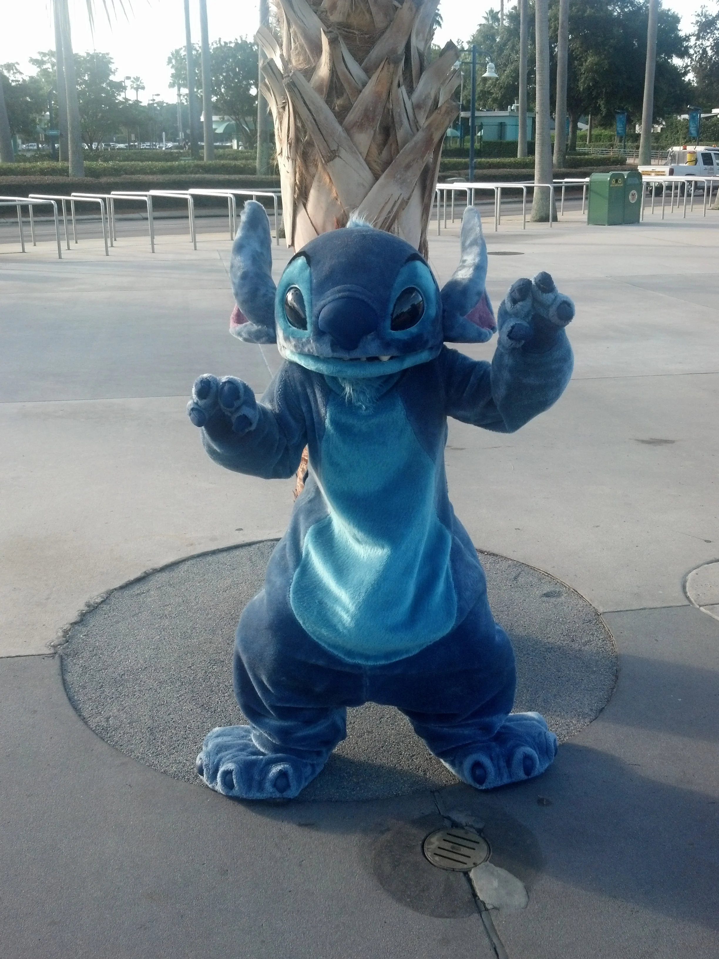 Stitch - Hollywood Studios 2012