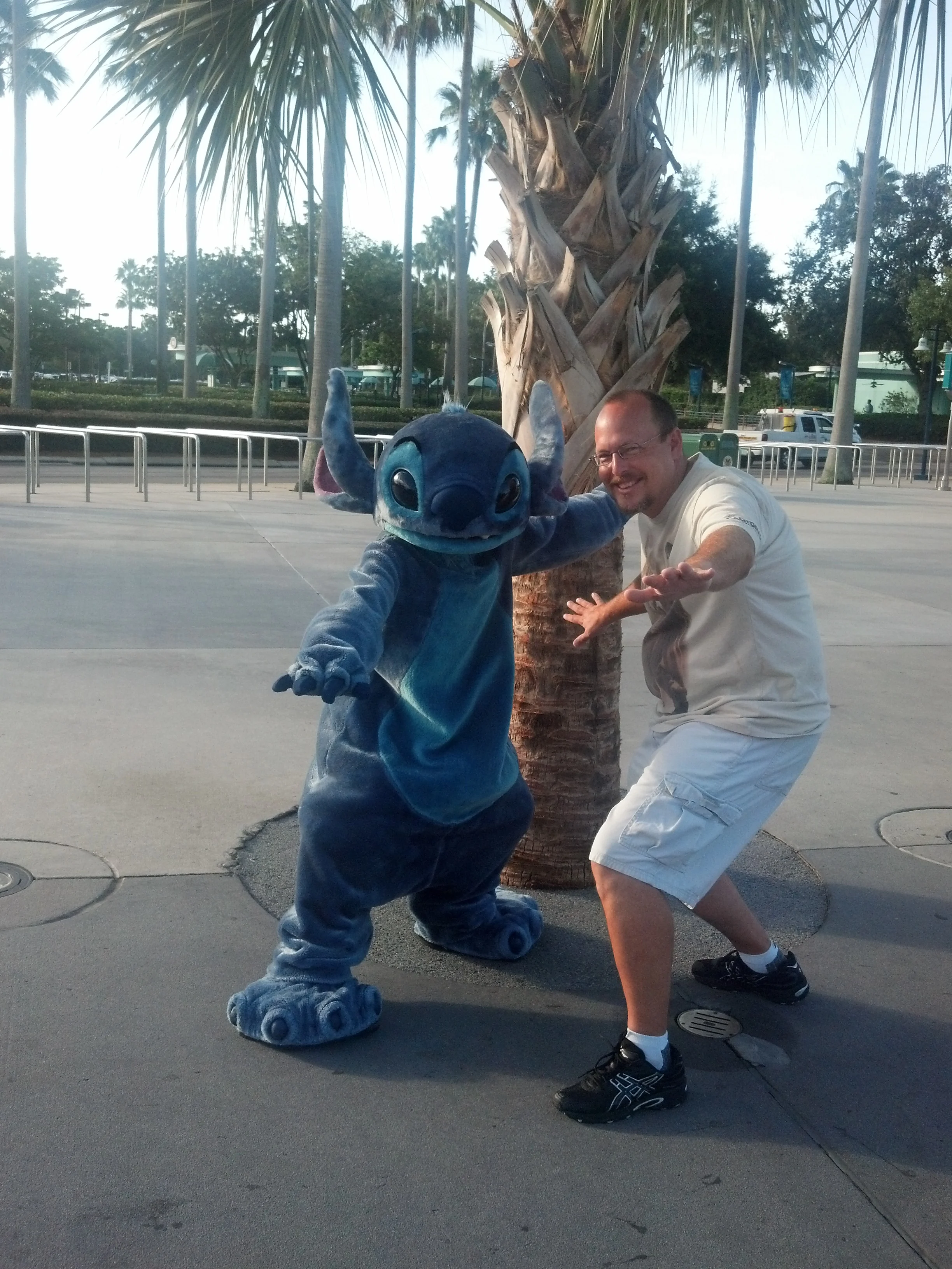 Stitch - Hollywood Studios 2012