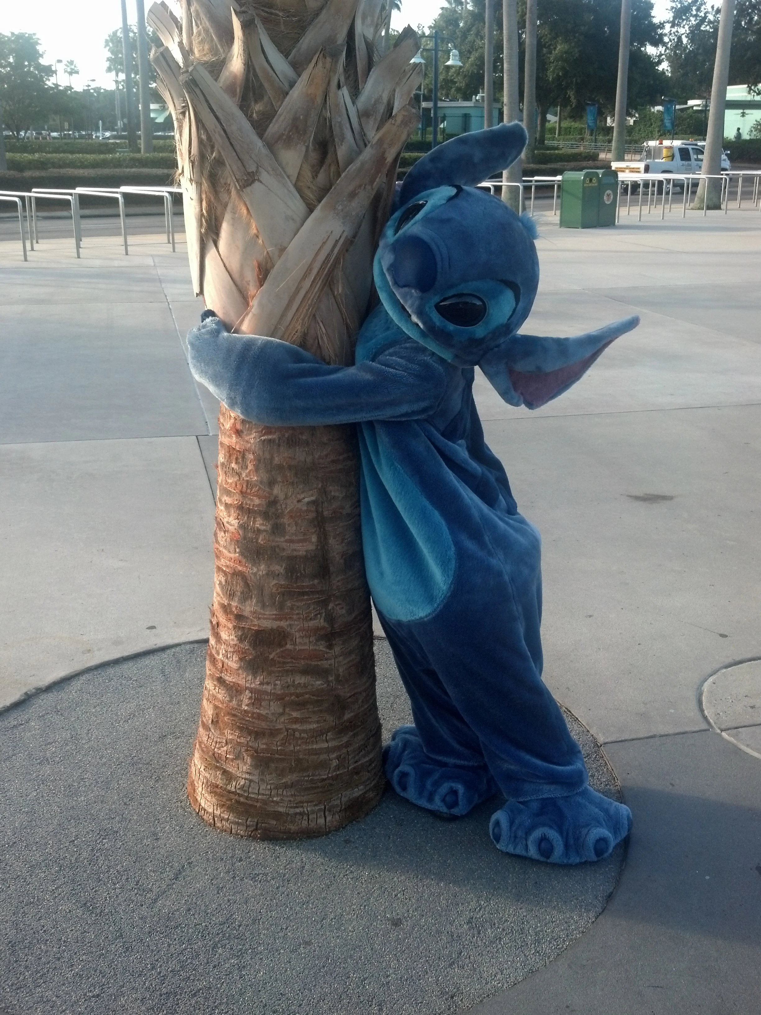 Stitch - Hollywood Studios 2012