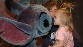 ‘Ohana character meal staying open later