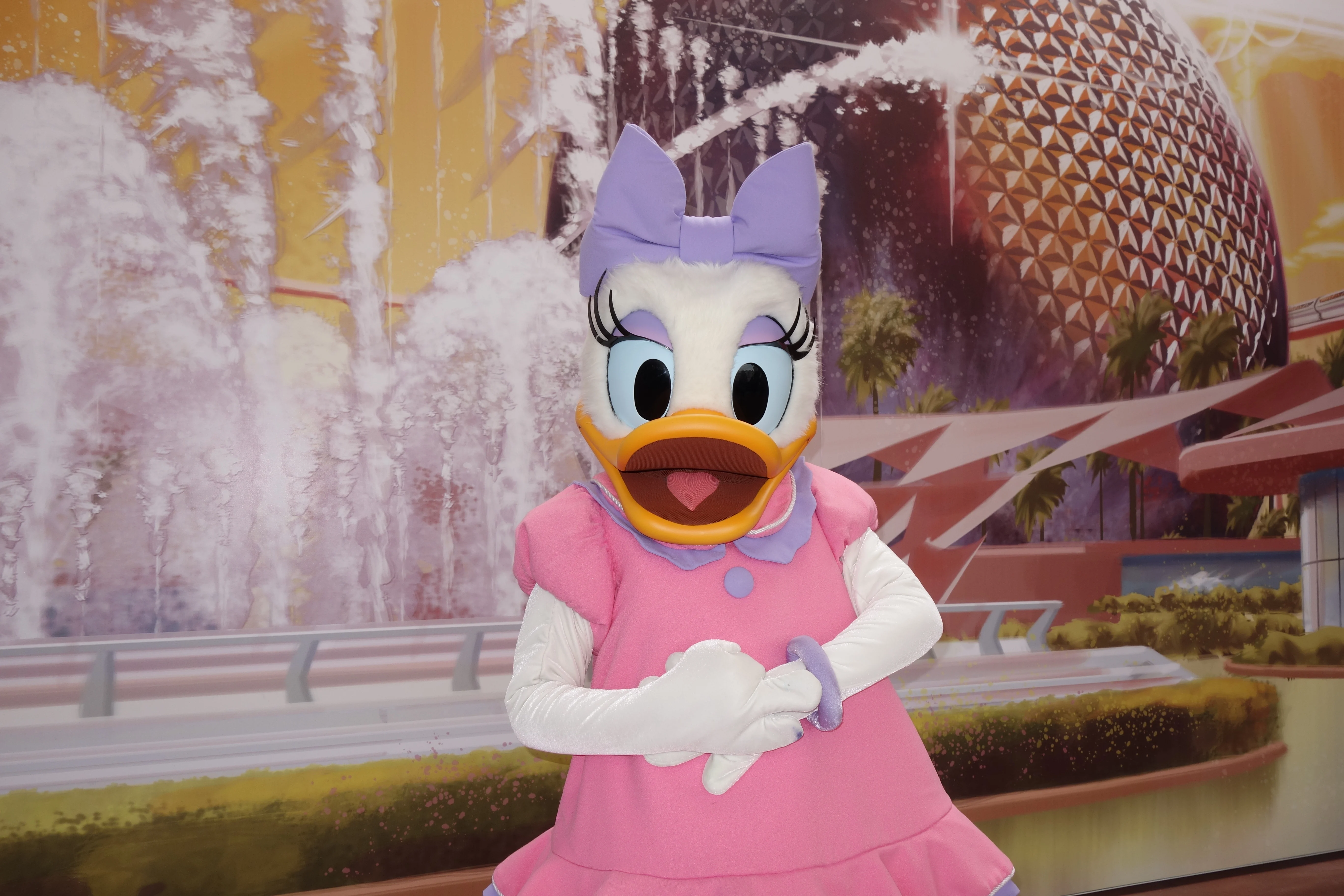 Daisy Epcot entrance 2013