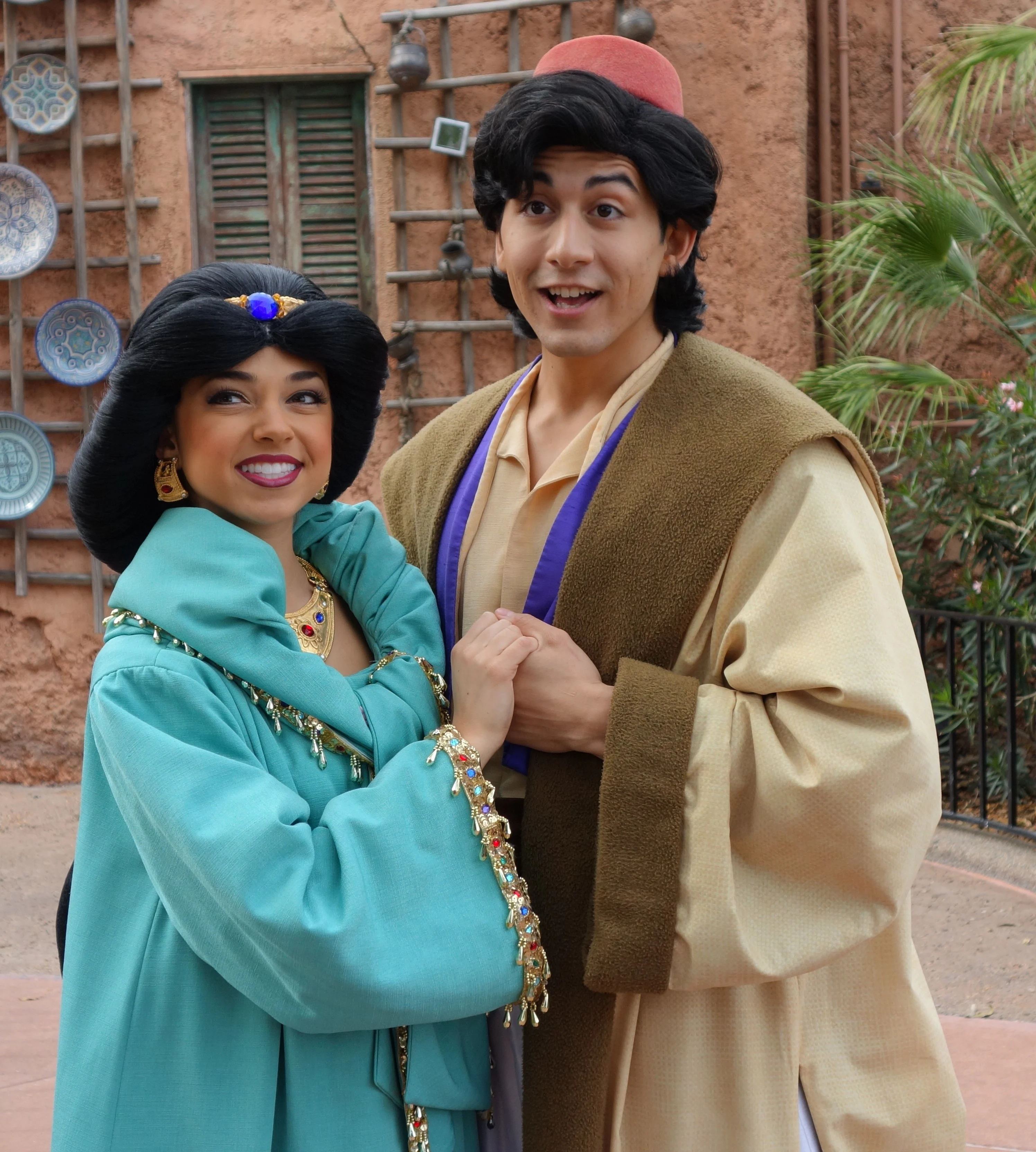 Aladdin and Jasmine at Morocco in EPCOT 2013