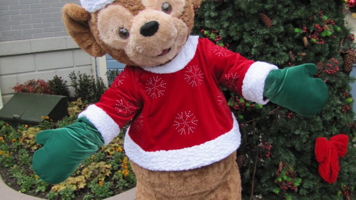 Disneyland Paris, Characters, Duffy