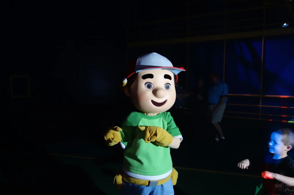 Disney Jr Dance Party Hollywood Studios Handy Manny