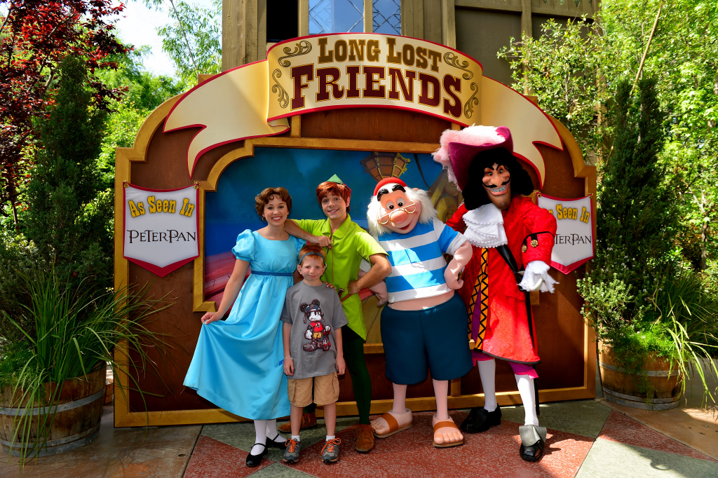 Wendy, Peter Pan, Smee, Hook | KennythePirate.com