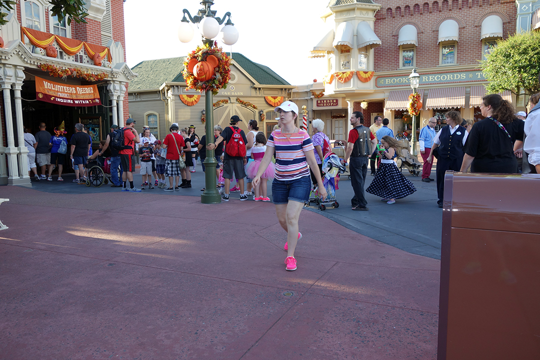 Line for the special Sorcerers of the Magic Kingdom card. They ran out of that night's allotment early and people were given last year's left overs.