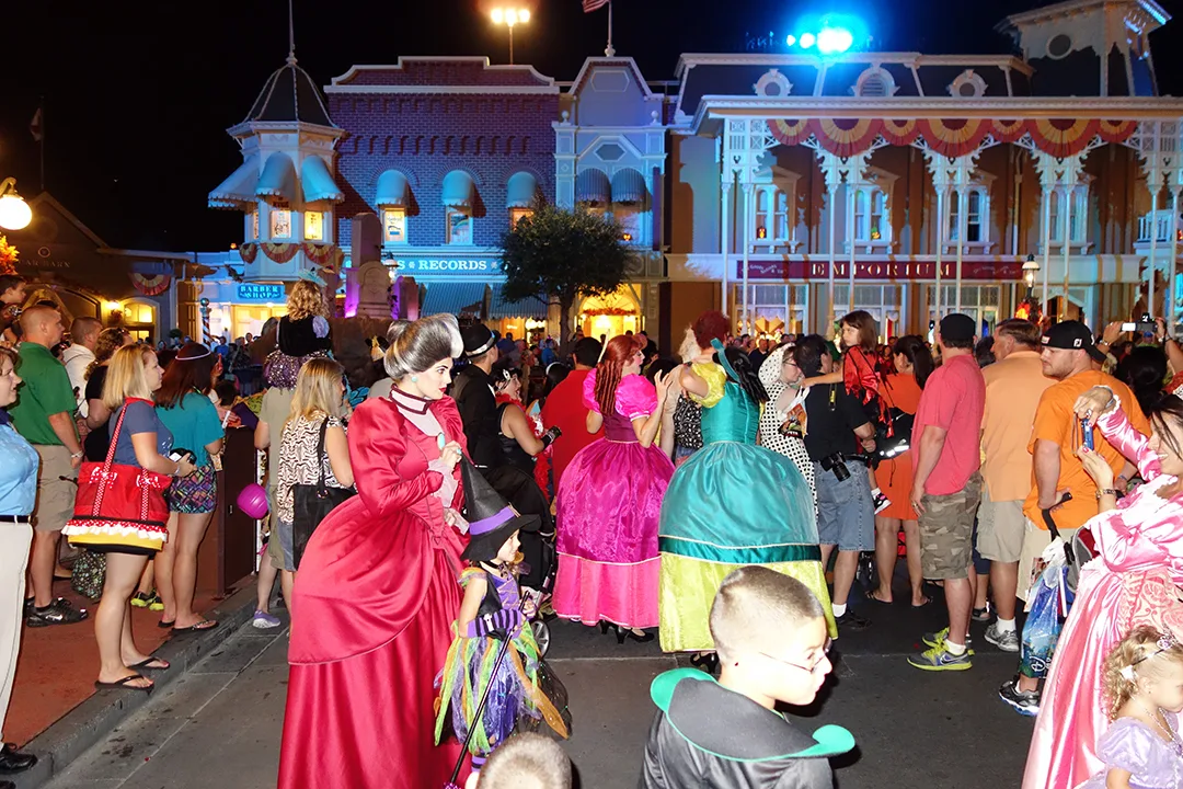 Mickey's Not So Scary Halloween Party 2013 (41)