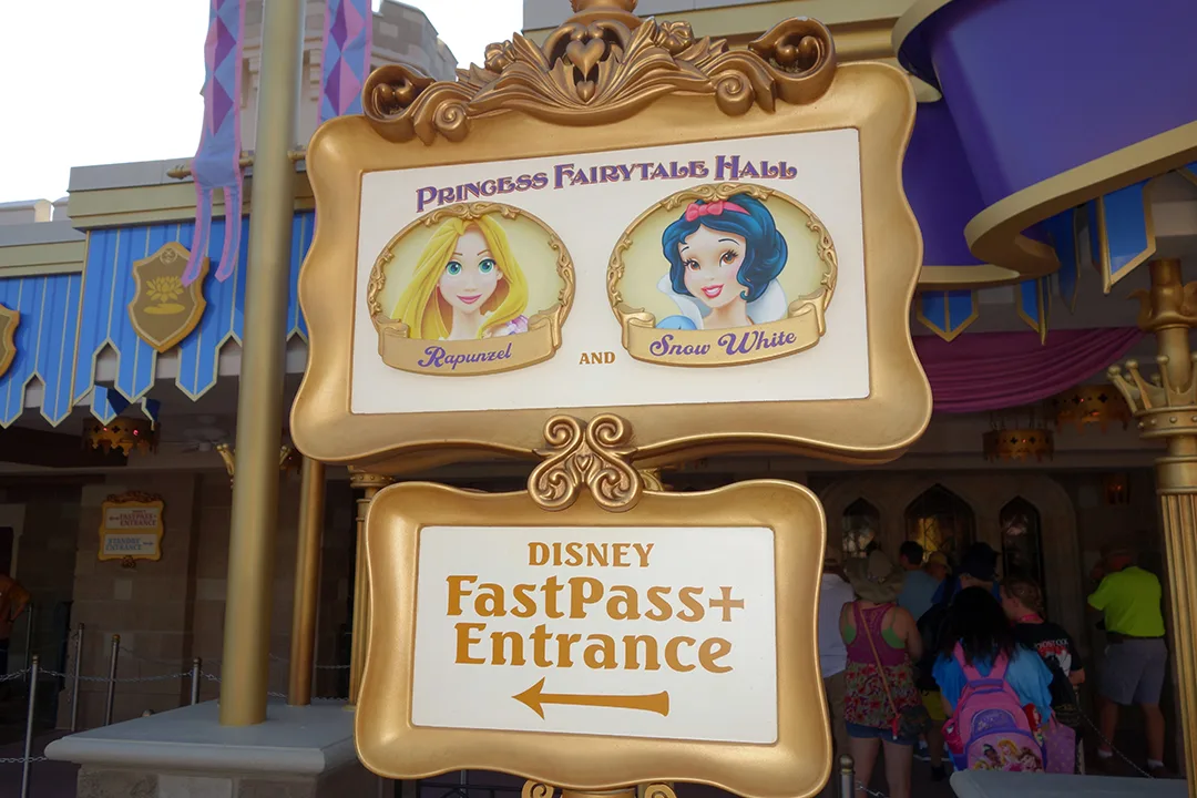LEFT side for Rapunzel/Snow White