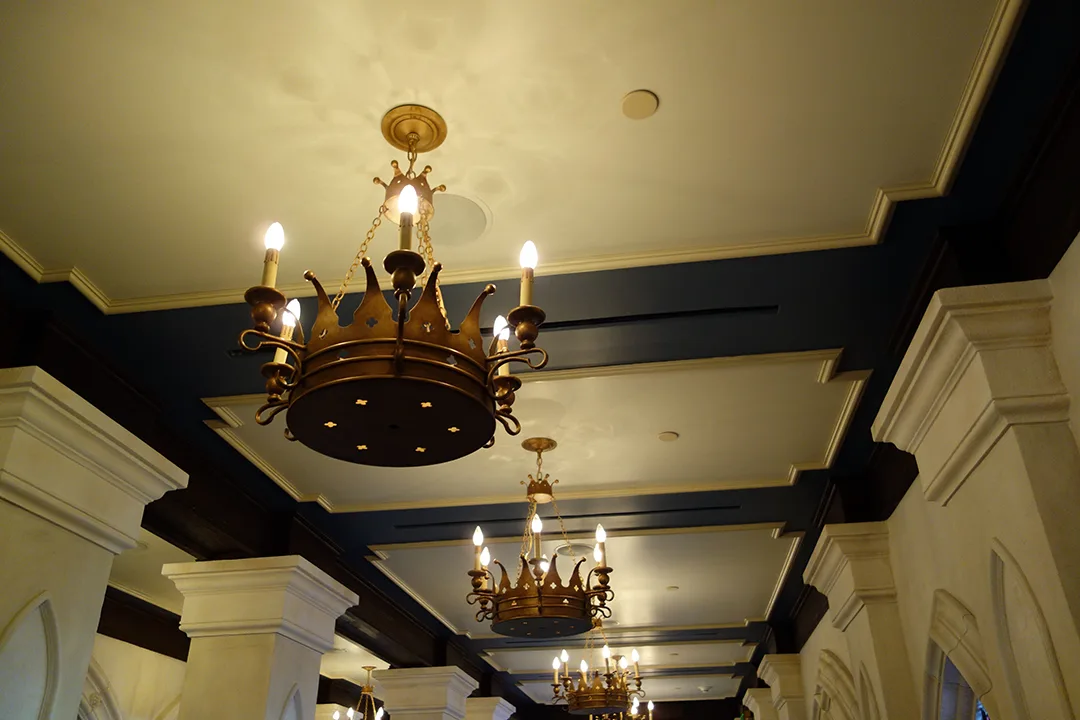 The lighting looks like crowns throughout the experience