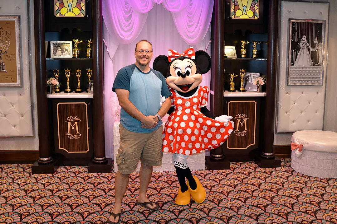 new minnine mouse meet and greet disney hollywood studios 2
