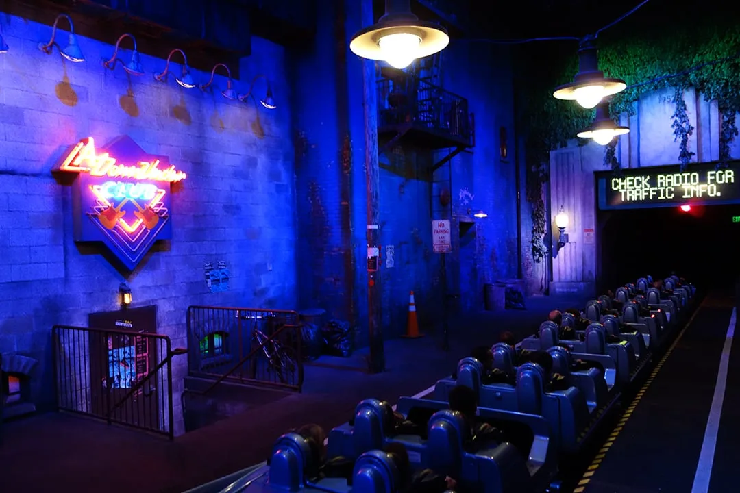Rock n Roller Coaster Hollywood Studios Disney World Kenny the Pirate (7)