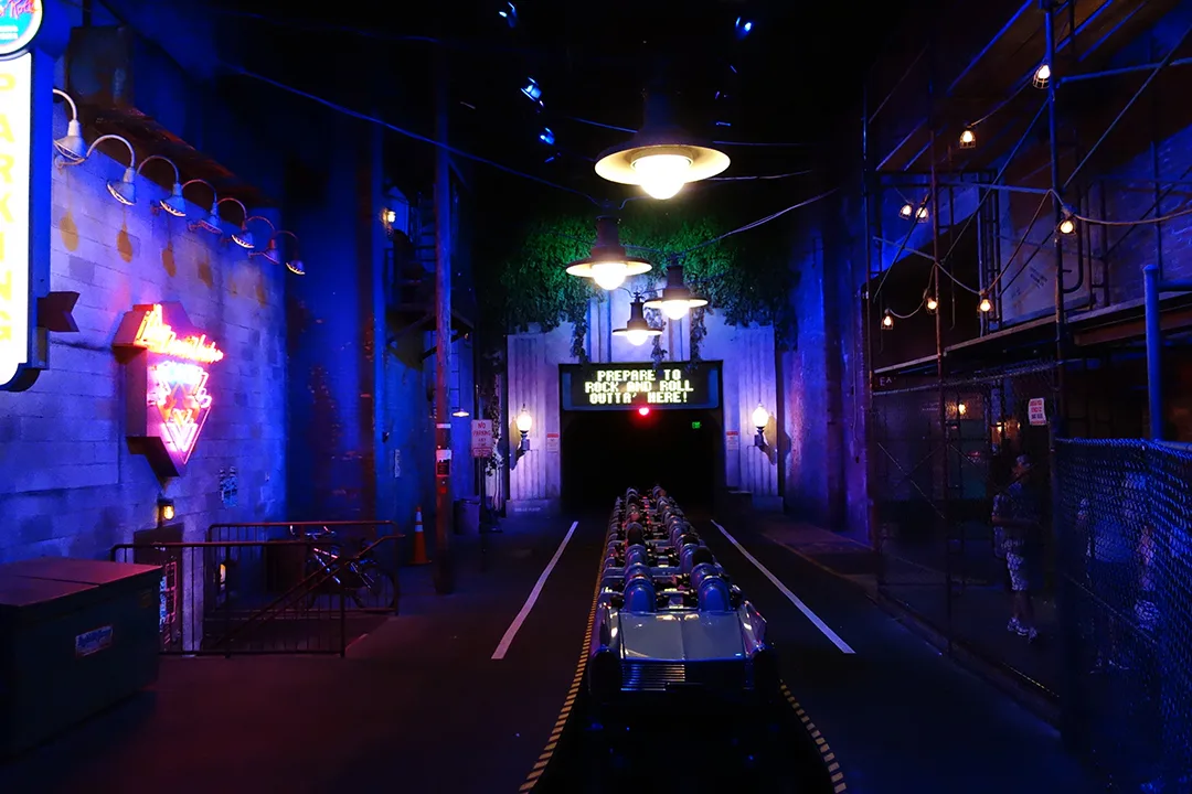 Rock n Roller Coaster Hollywood Studios Disney World Kenny the Pirate (8)