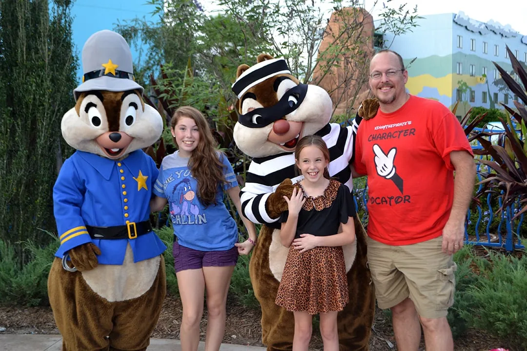 Walt Disney World, Character Meet and Greet, Halloween, Art of Animation, Chip n Dale
