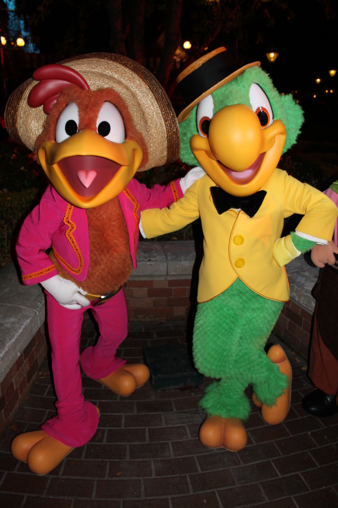 Disneyland Paris, Characters, Halloween, Jose Carioca, Panchito Pistoles, Three Caballeros