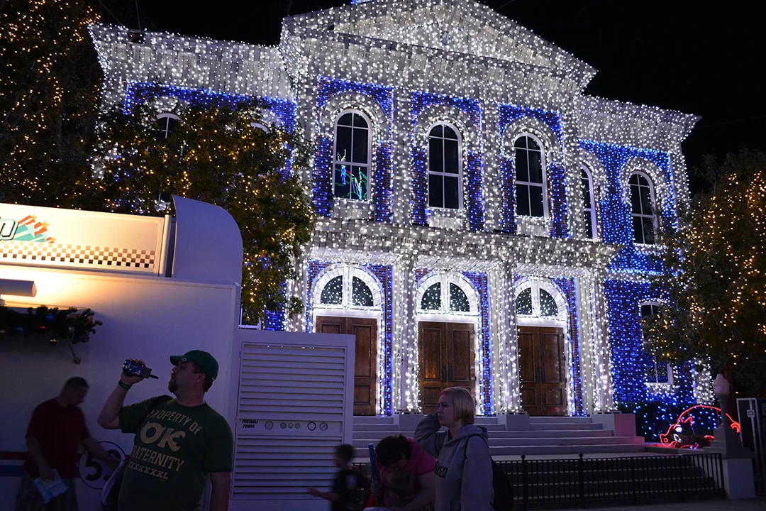 Walt Disney World, Hollywood Studios, Osborne Family Spectacle of Dancing Lights, Christmas Lights