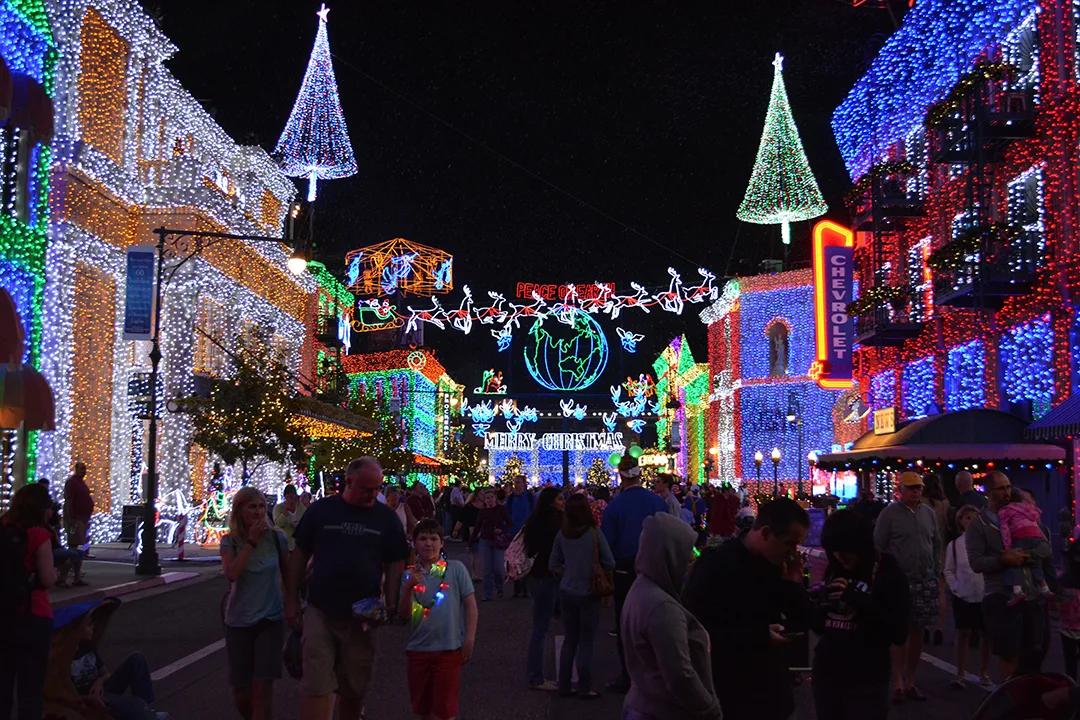 Walt Disney World, Hollywood Studios, Osborne Family Spectacle of Dancing Lights, Christmas Lights