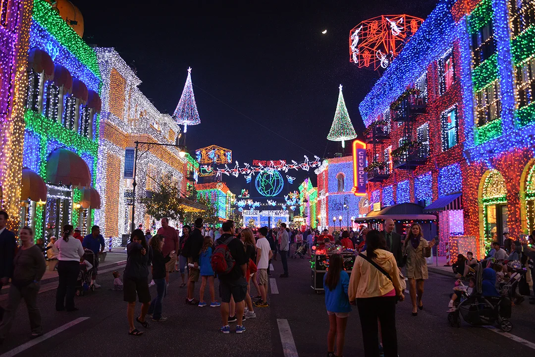 Walt Disney World, Hollywood Studios, Osborne Family Spectacle of Dancing Lights, Christmas Lights