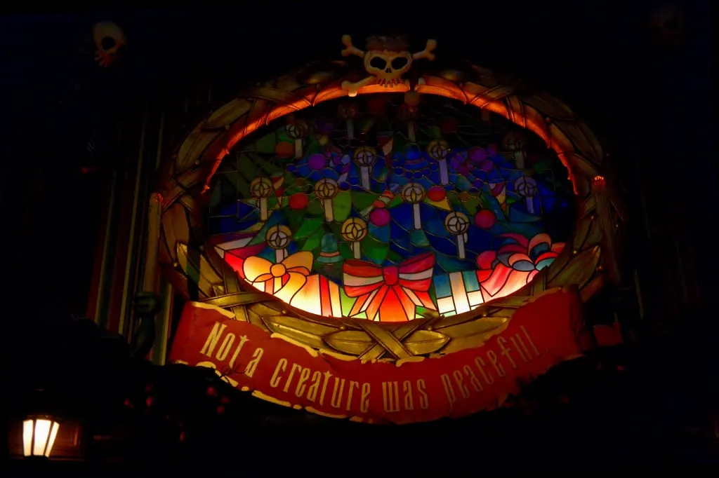 Disneyland Haunted Mansion Holiday Rich Muller (13)