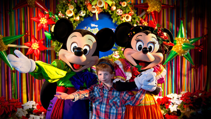 Worldwide Wednesday:  A Disneyland Viva Navidad courtesy of Rich Muller