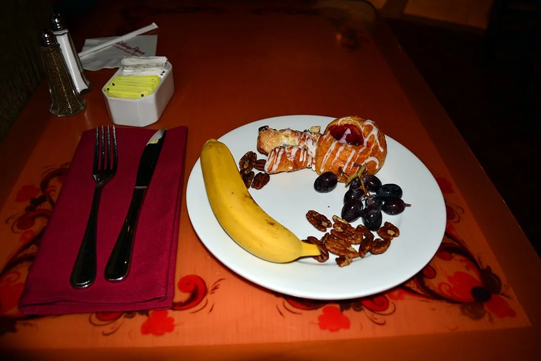 Walt Disney World, Epcot, Akershus Royal Banquet Hall, Princess Character Meal, Belle in Christmas Dress