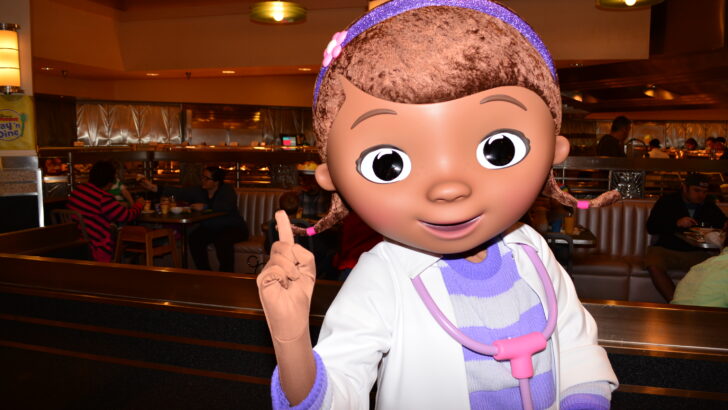Doc McStuffins and Sofia the First join Hollywood and Vine Play and Dine character meal at Hollywood Studios