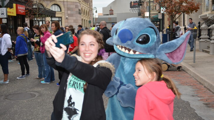 Walt Disney World, Hollywood Studios, Streets of America, Character Palooza, Stich