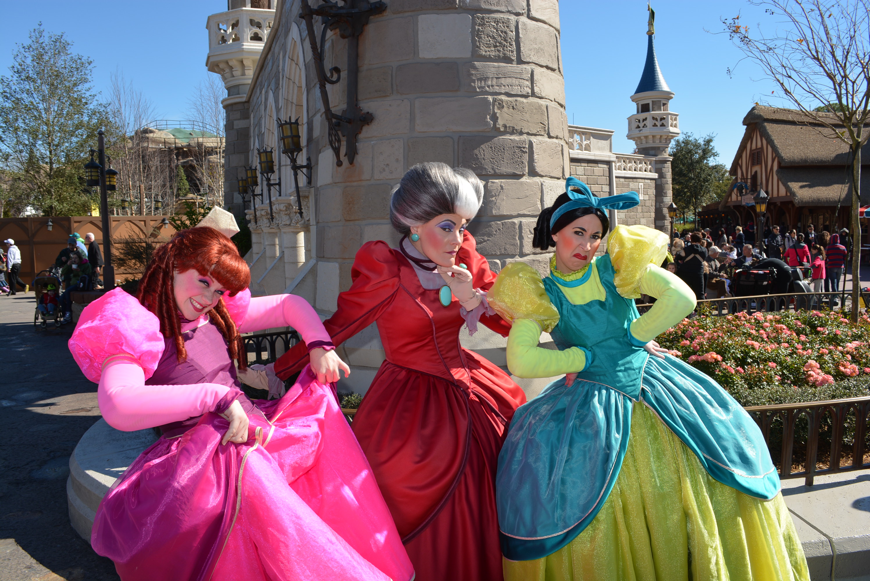 Walt Disney World, Magic Kingdom, Fantasyland, Anastasia Drizella Lady Tremaine, Cinderella Step Sisters, Meet and Greet