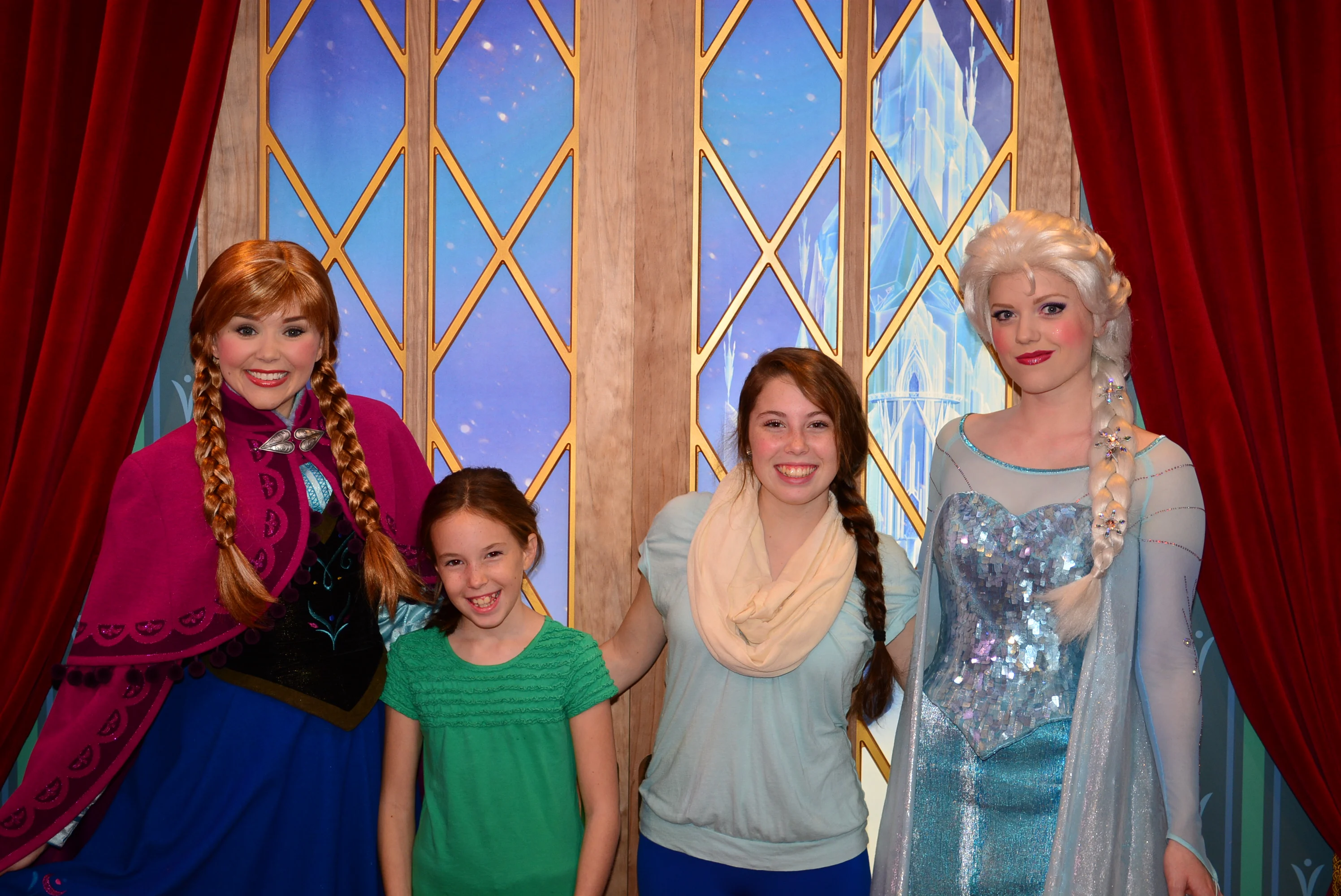 Walt Disney World, Epcot, Norway, Anna and Elsa meet and greet