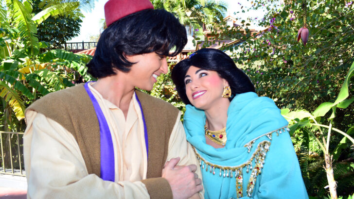 Walt Disney World, Magic Kingdom, Characters, Valentines Day, Aladdin and Jasmine