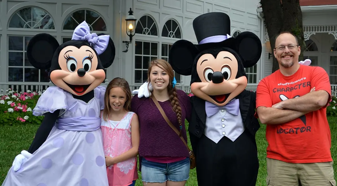 Easter Grand Floridian Resort Characters Mickey and Minnie
