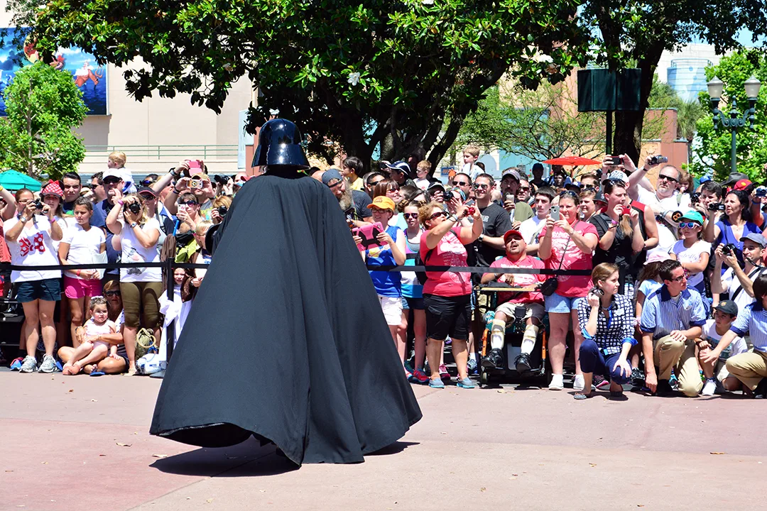Star Wars Weekends Celebrity Motorcade Feel the Force Premium Package (85)
