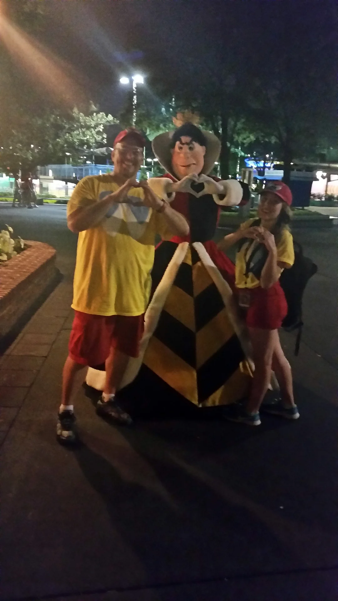 98 Queen of Hearts - on street near tea party