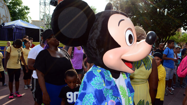 Mickey Mouse Rock your summer side dance party at Hollywood Studios June 2014