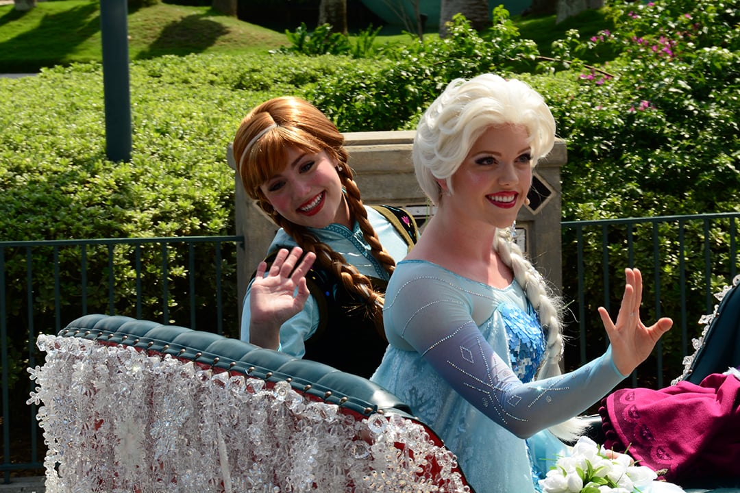 Disney's Hollywood Studios Frozen Anna and Elsa