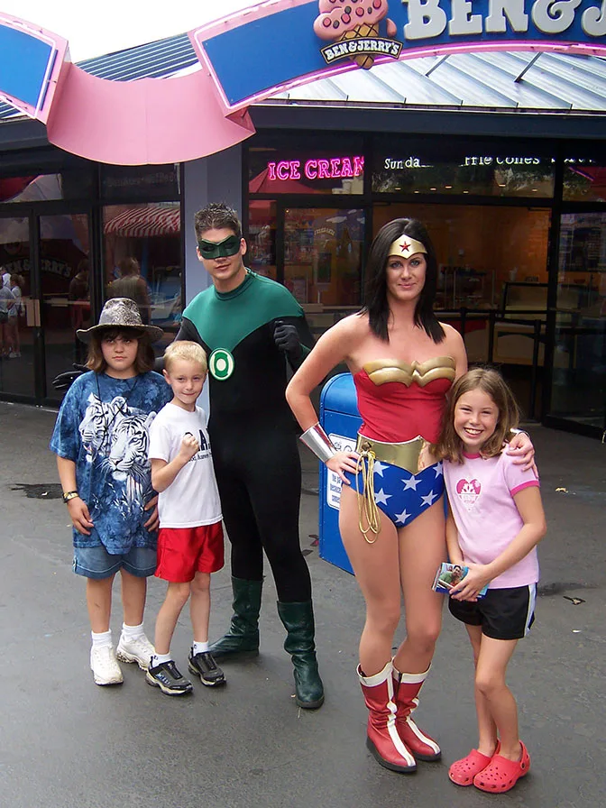 Green Lantern and Wonder Woman Six Flags Texas 2007