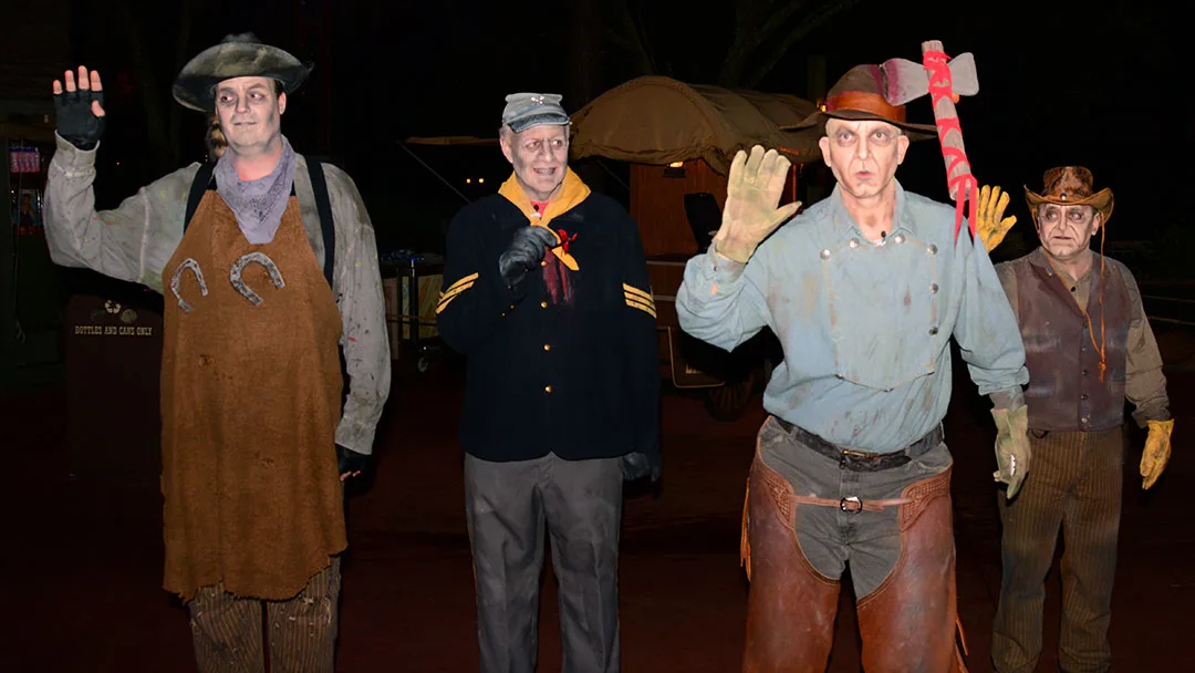 Mickey's Not So Scary Halloween Party 2014 Cadaver Dans