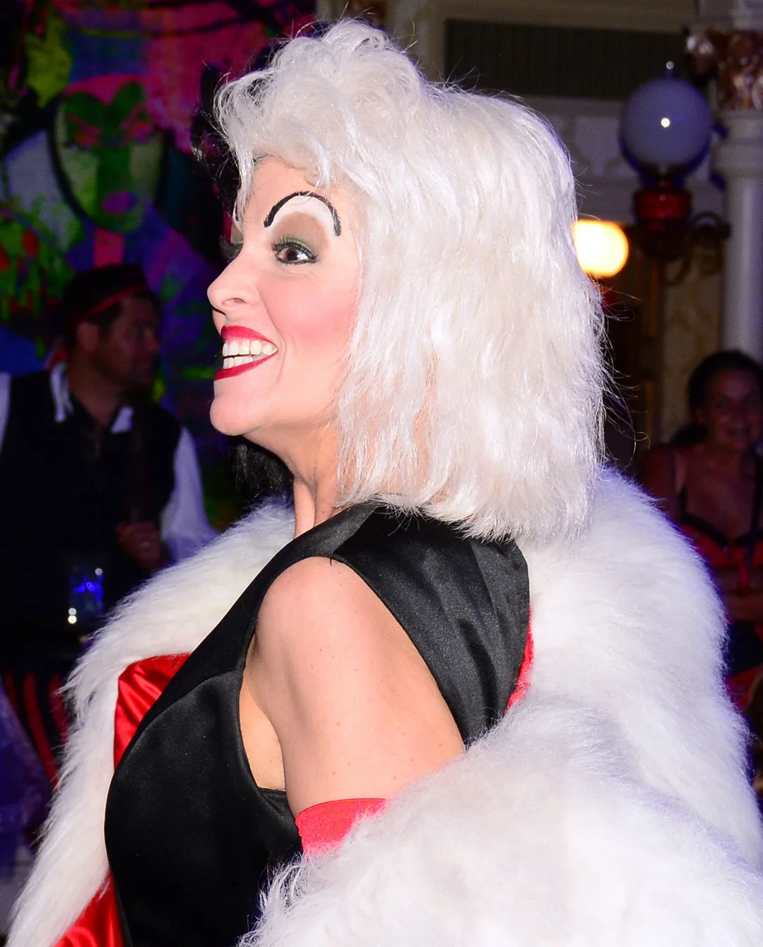 Mickey's Not So Scary Halloween Party 2014 Club Villain Cruella de Vil