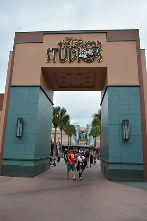 Hiro and Baymax from Big Hero 6 at Disney Hollywood Studios in Walt Disney World (1)