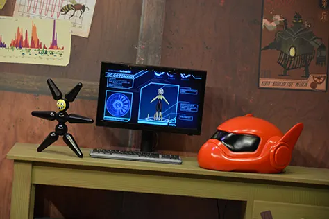 Hiro and Baymax from Big Hero 6 at Disney Hollywood Studios in Walt Disney World (36)
