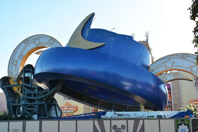 Hollywood Studios Walt Disney World Sorcerer Hat removal (1)