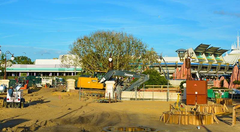 Magic Kingdom hub construction 2015 (8)