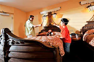 pirate themed caribbean beach resort room disney world