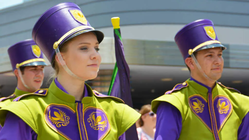 How to experience the Frozen Royal Welcome at Disney's Hollywood Studios #frozenfun #coolestsummerever