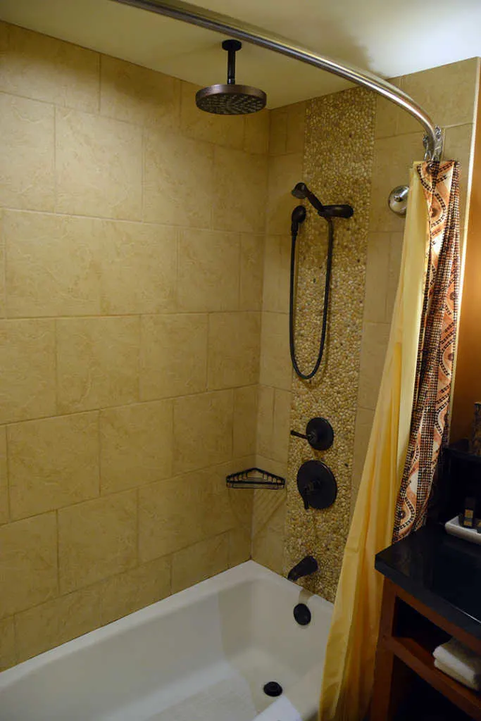 Disney Aulani Ko Olina Hawaii Disney Vacation Club Studio Room (11)
